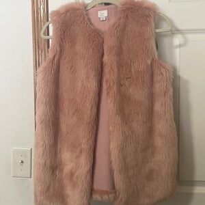 Faux fur coat vest